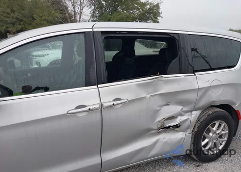 2026 Chrysler Pacifica Select from USA, damaged, VIN 2C4RC1BG8TR191580